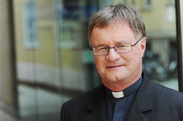 bischof_manfred_scheuer_2013_a_web_1_1.jpg