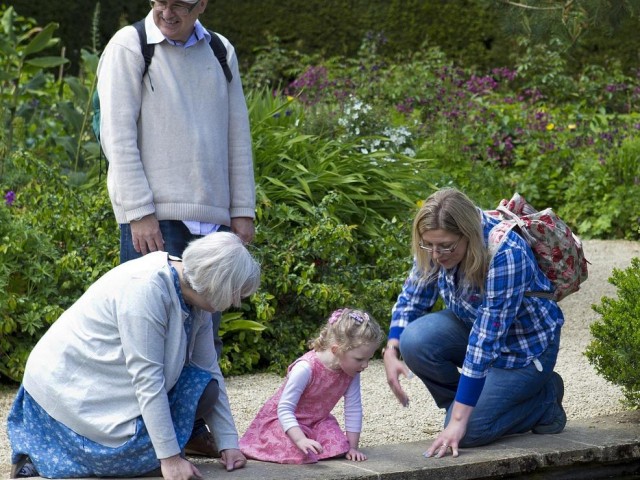 Familienbischof: Verbundenheit ist, was zählt 