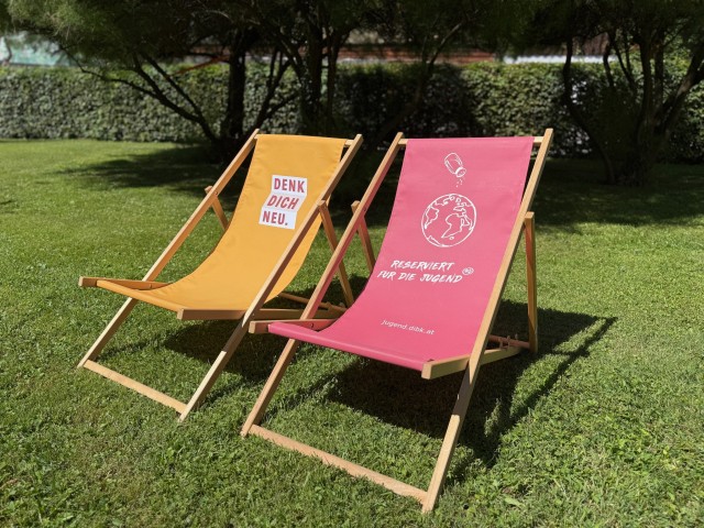 Behelf des Monats: Liegestühle
