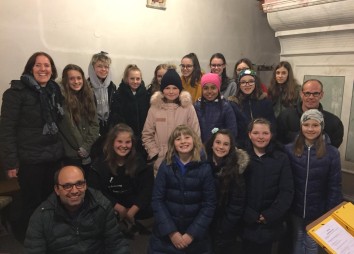 Unser Jugendchor Sillian unter der Leitung von Petra, der den Gottesdienst am 8. März sooo wunderschön musikalisch gestaltet hat!