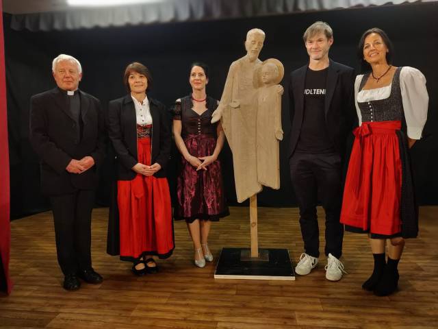100 Jahre Bürgerschule-Hauptschule-Mittelschule Zell am Ziller
