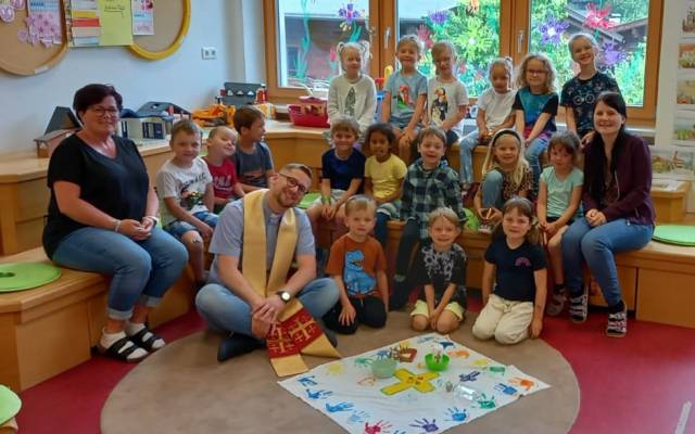 Besuch des Schwendauer Dorfkindergartens und des Kindergartens in Aschau