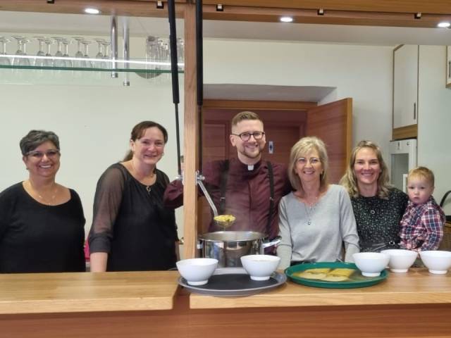 Gemeinsam für faire Care-Arbeit - Fastensuppe 2023