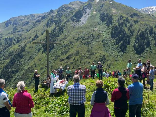 Hl. Messe auf der Sidan Alm am 25.06.2023