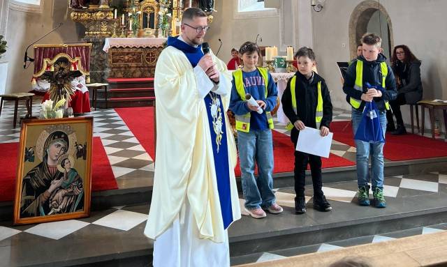 Schulgottesdienst der VS Schwendau-Hippach