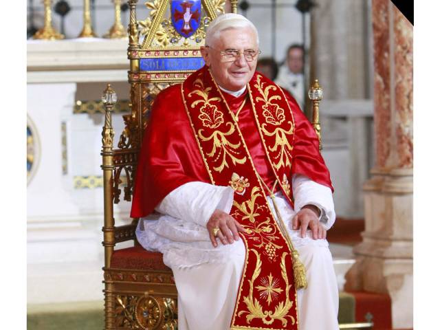 Sterberosenkranzgebet für Papst Benedikt XVI.