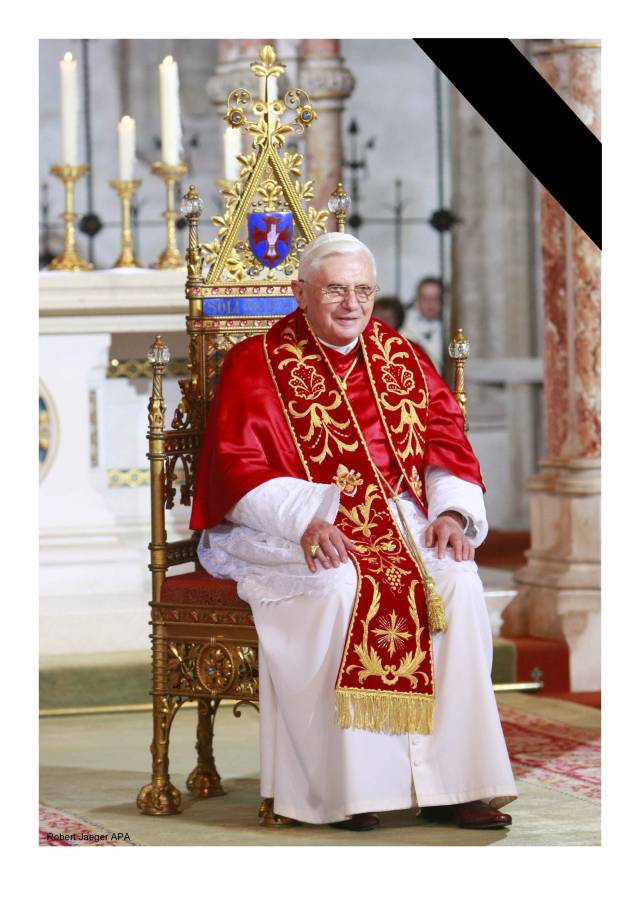 Sterberosenkranzgebet für Papst Benedikt XVI.