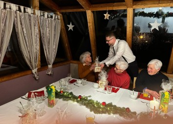 2022 12 25 At 12 17 13 (1)