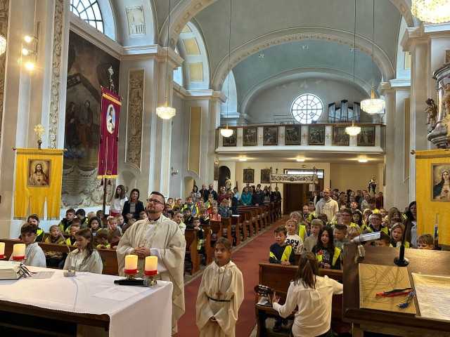 Eröffnungsgottesdienst der Volksschule Aschau