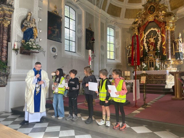 Schulgottesdienst der Volksschule Schwendau-Hippach